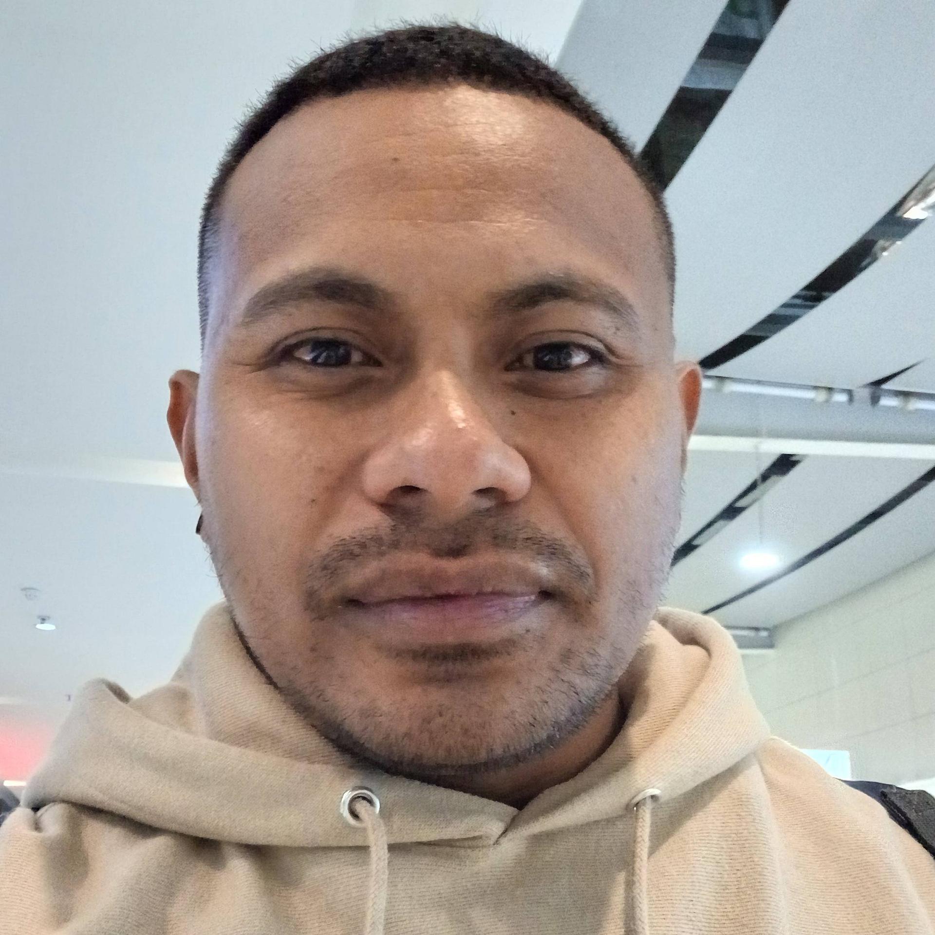 Kia Viliamu Pole